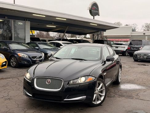 Used 2015 Jaguar XF Portfolio image 1