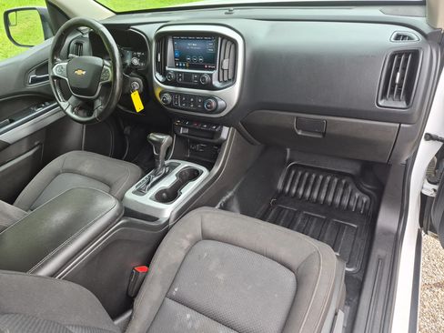 Used 2021 Chevrolet Colorado LT w/ Fleet Safety Package RWD image 8