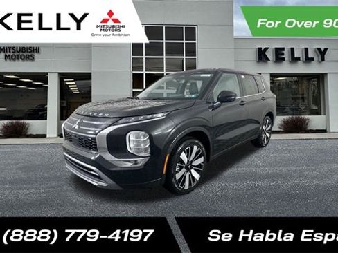 New 2026 Mitsubishi Outlander SE image 1