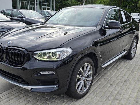 Used 2019 BMW X4 xDrive30i w/ Driving Assistance Package AWD/4WD image 9