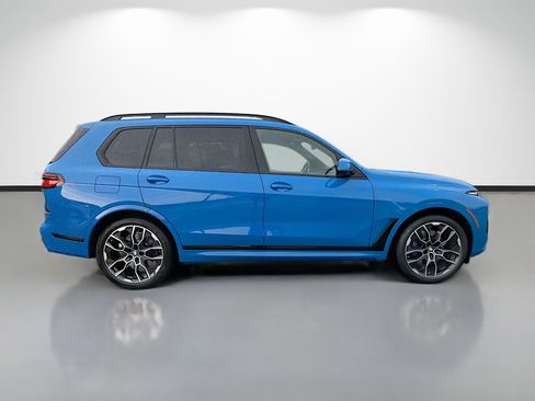 New 2027 BMW X7 xDrive40i w/ Executive Package AWD/4WD image 2