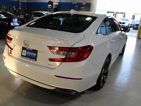 Used 2019 Honda Accord Sport image 40
