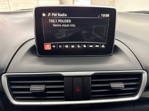 Used 2016 MAZDA MAZDA3 i Touring FWD image 25