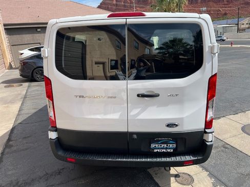 Used 2022 Ford Transit 350 XLT RWD image 20