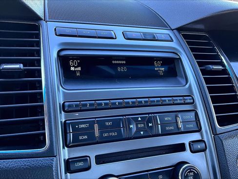 Used 2010 Ford Taurus Limited image 26