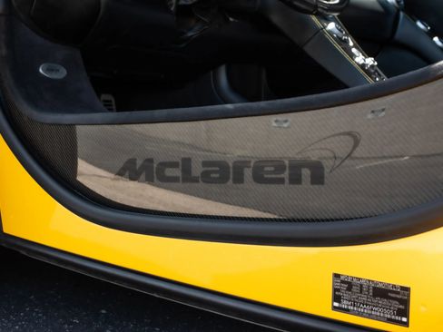 Used 2015 McLaren 650S Spider Convertible 2D image 16