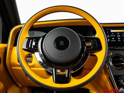 Used 2026 Rolls-Royce Cullinan image 43