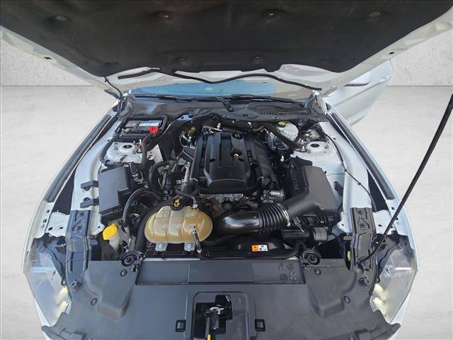 Used 2018 Ford Mustang Convertible RWD image 20