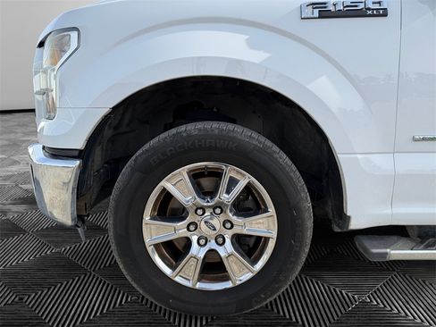 Used 2015 Ford F150 XLT w/ Equipment Group 302A Luxury image 14