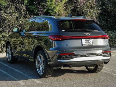 New 2025 Audi Q5 Premium Plus image 6