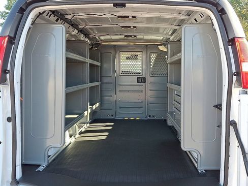 New 2025 Chevrolet Express 3500 w/ Driver Convenience Package RWD image 8