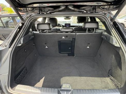 Used 2018 Mercedes-Benz GLA 250 4MATIC w/ Premium Package image 17