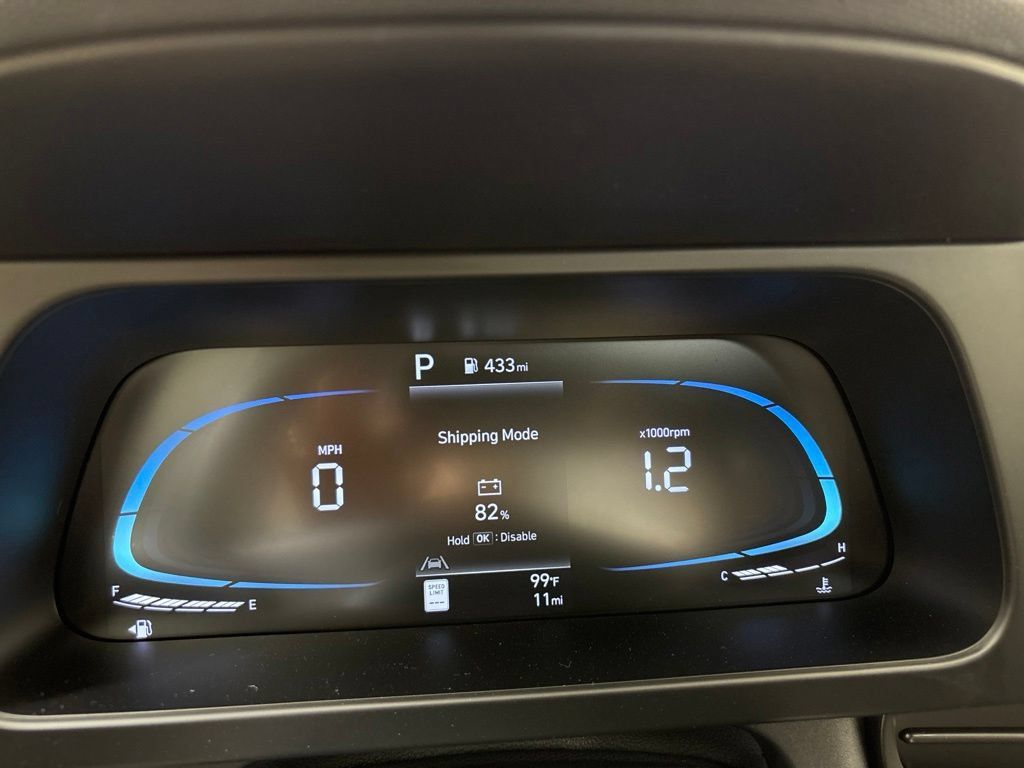 New 2026 Hyundai Elantra SEL Sport FWD image 27