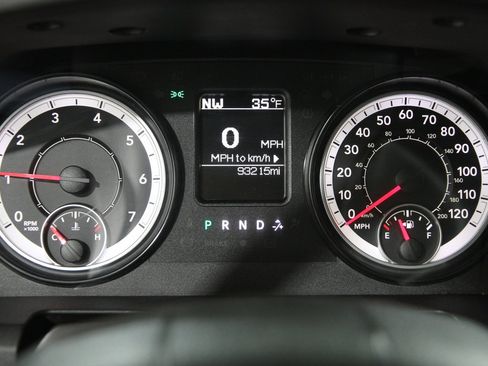 Used 2016 RAM 1500 Express w/ Black Ram 1500 Express Group image 8