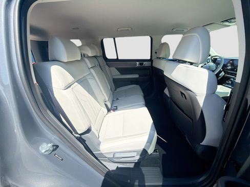 New 2026 Hyundai Santa Fe SEL FWD image 19