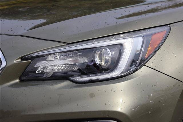 Used 2019 Subaru Outback 3.6R Touring w/ Popular Package #3A AWD/4WD image 10