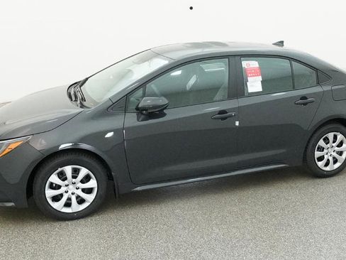 New 2026 Toyota Corolla LE FWD image 5