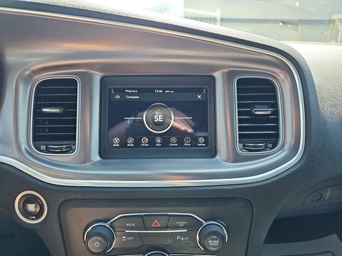 Used 2021 Dodge Charger SXT w/ Leather Interior Group RWD image 25