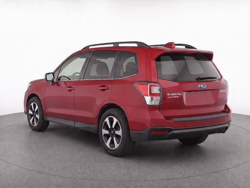 Used 2018 Subaru Forester 2.5i Limited AWD/4WD image 3