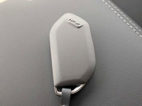 New 2026 Kia Sorento SX image 35