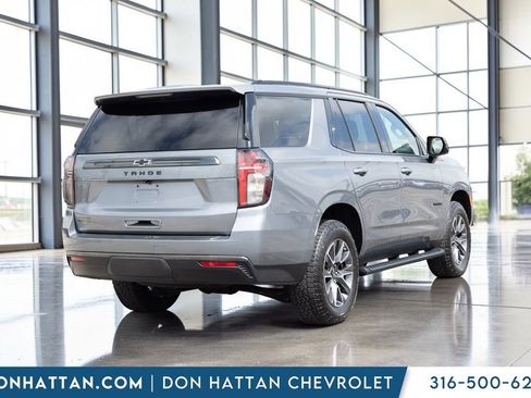 Used 2021 Chevrolet Tahoe Z71 w/ Z71 Signature Package AWD/4WD image 22
