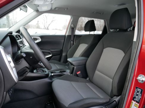 Certified 2024 Kia Soul LX w/ Option Group 015 image 33