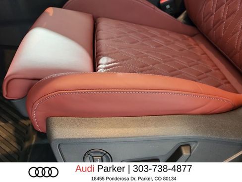 Used 2025 Audi SQ5 Premium Plus AWD/4WD image 12