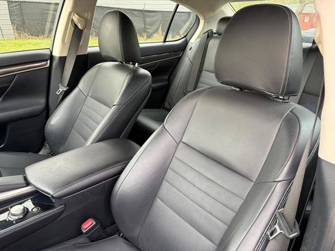 Used 2019 Lexus GS 350 image 11