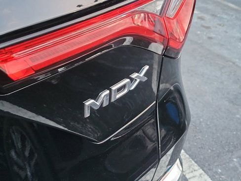 Used 2023 Acura MDX FWD w/ Technology Package image 7
