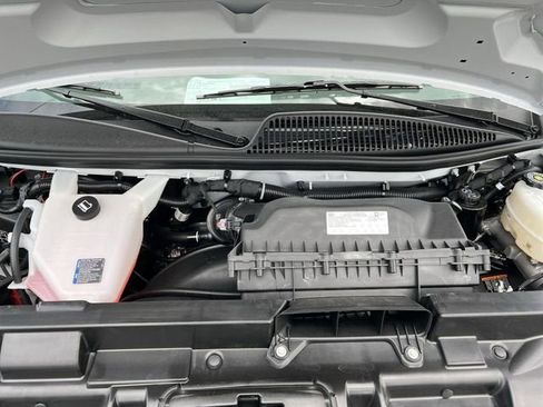 New 2026 GMC Savana 2500 Extended w/ Driver Convenience Package image 25