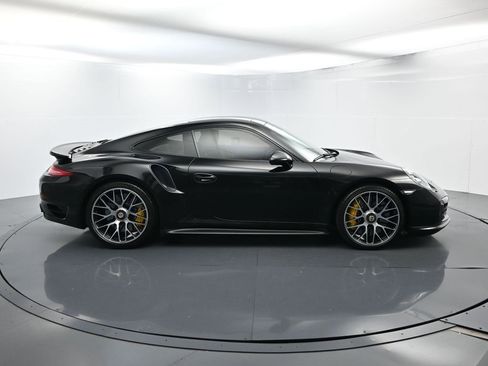 Used 2014 Porsche 911 Turbo S image 16
