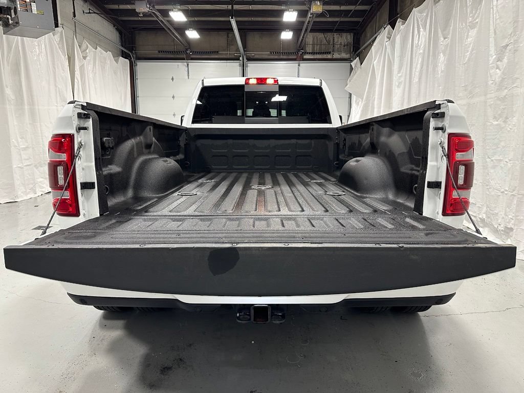 Used 2024 RAM 3500 Laramie AWD/4WD image 48