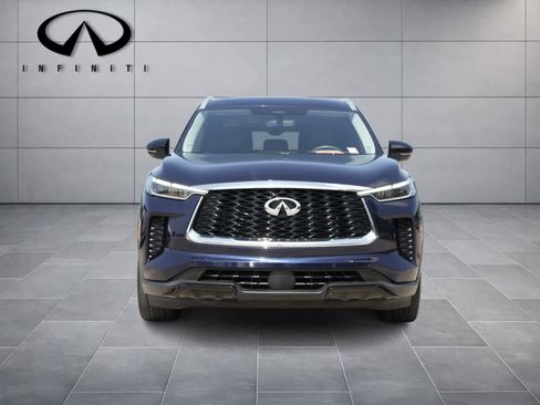 Certified 2023 INFINITI QX60 Luxe w/ Vision Package FWD image 2