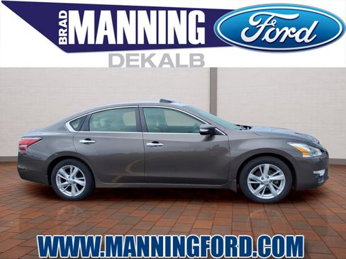 Used 2015 Nissan Altima 2.5 SV w/ Convenience Package FWD image 1