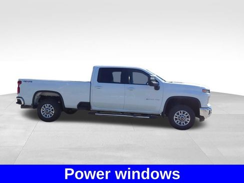 Used 2026 Chevrolet Silverado 2500 LT AWD/4WD image 8