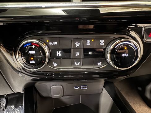 New 2026 Chevrolet Trax RS w/ Driver Confidence Package image 13