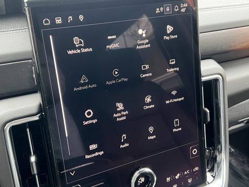 New 2026 GMC Yukon XL Denali w/ Denali Reserve Package image 14