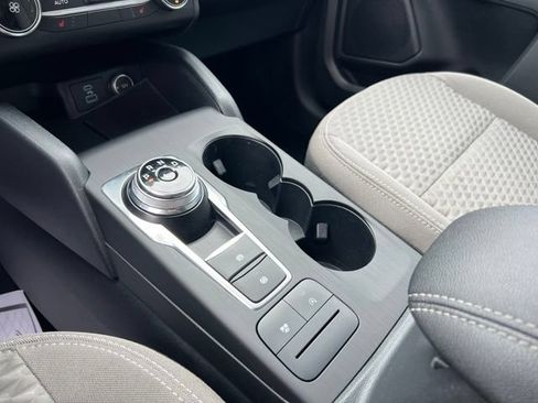 Certified 2020 Ford Escape SE AWD/4WD image 12
