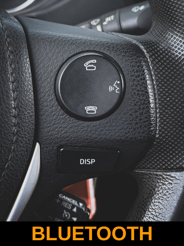 Used 2015 Toyota Corolla LE FWD image 9