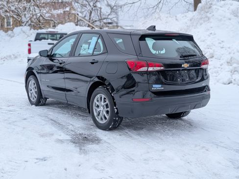 Used 2023 Chevrolet Equinox LS image 10