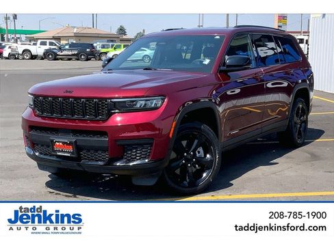 Used 2023 Jeep Grand Cherokee L Laredo AWD/4WD image 1