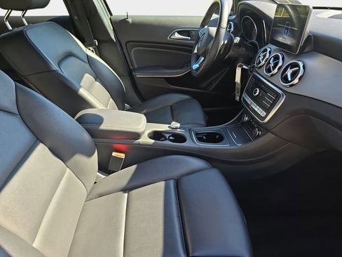 Used 2020 Mercedes-Benz GLA 250 4MATIC image 12