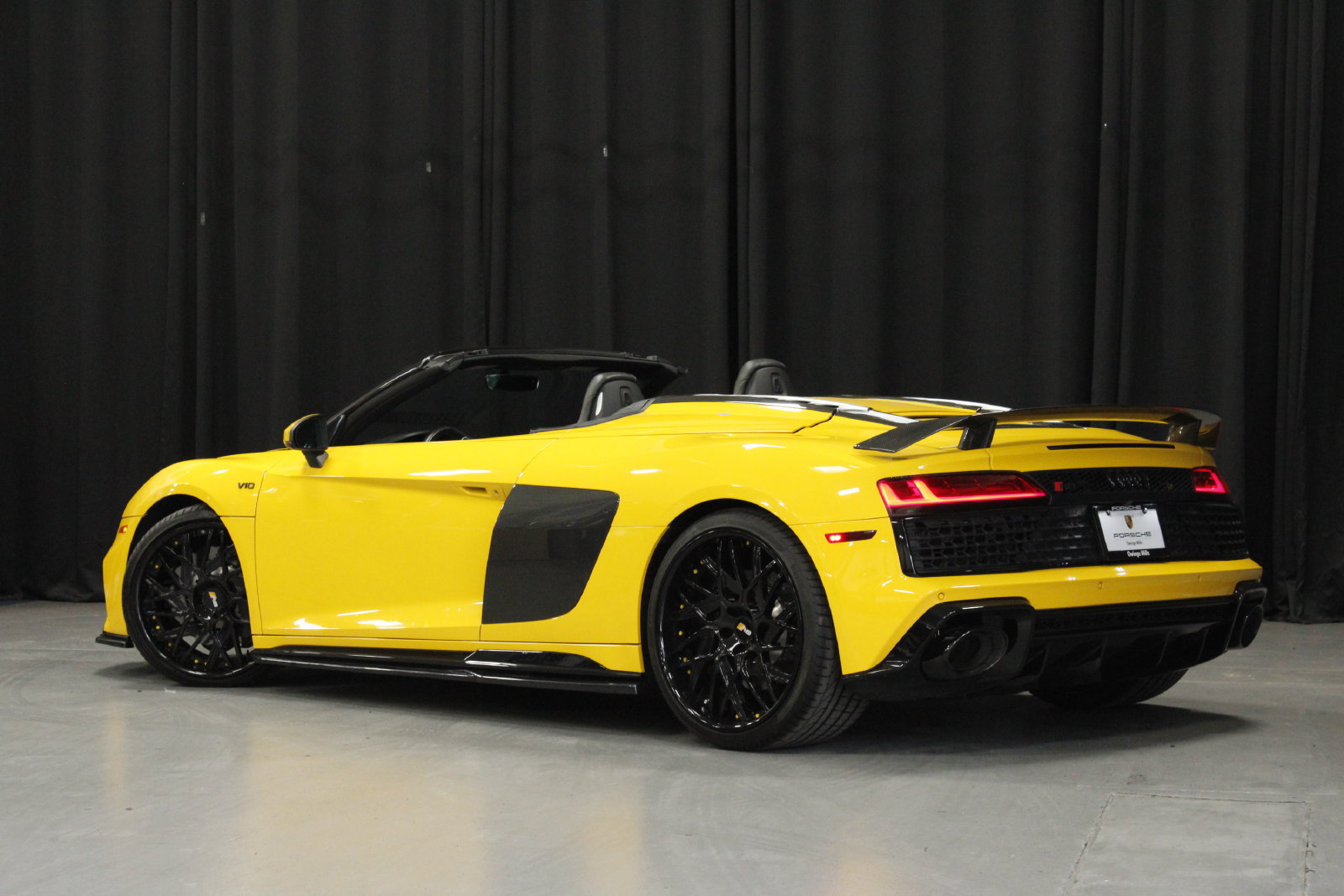 Used 2022 Audi R8 V10 performance RWD image 3