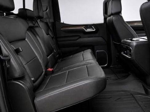 Used 2025 GMC Sierra 1500 Elevation w/ Elevation Premium Package AWD/4WD image 23