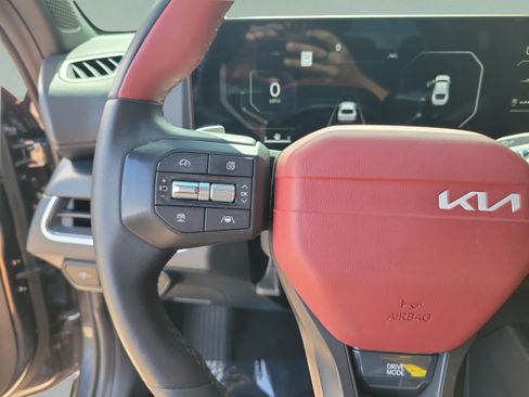 Used 2025 Kia K4 GT-Line w/ GT-Line Premium Package FWD image 14
