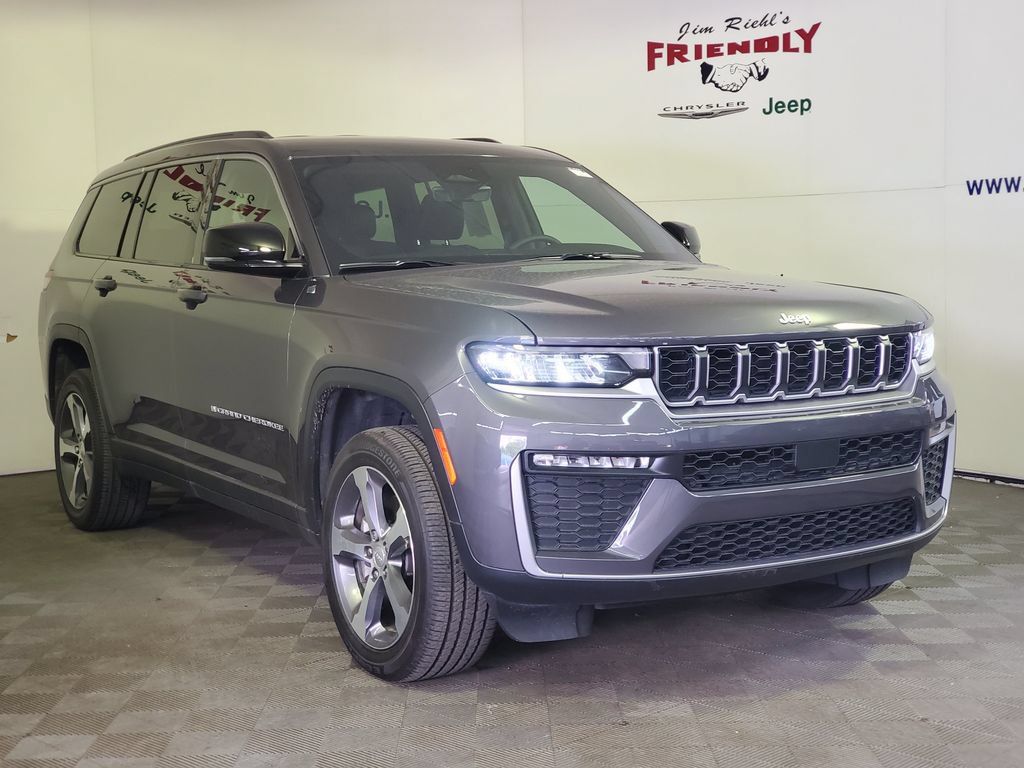Used 2026 Jeep Grand Cherokee L Limited AWD/4WD image 2