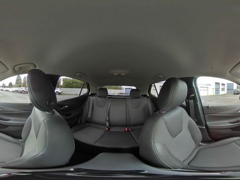 Used 2025 Buick Encore GX Preferred image 40