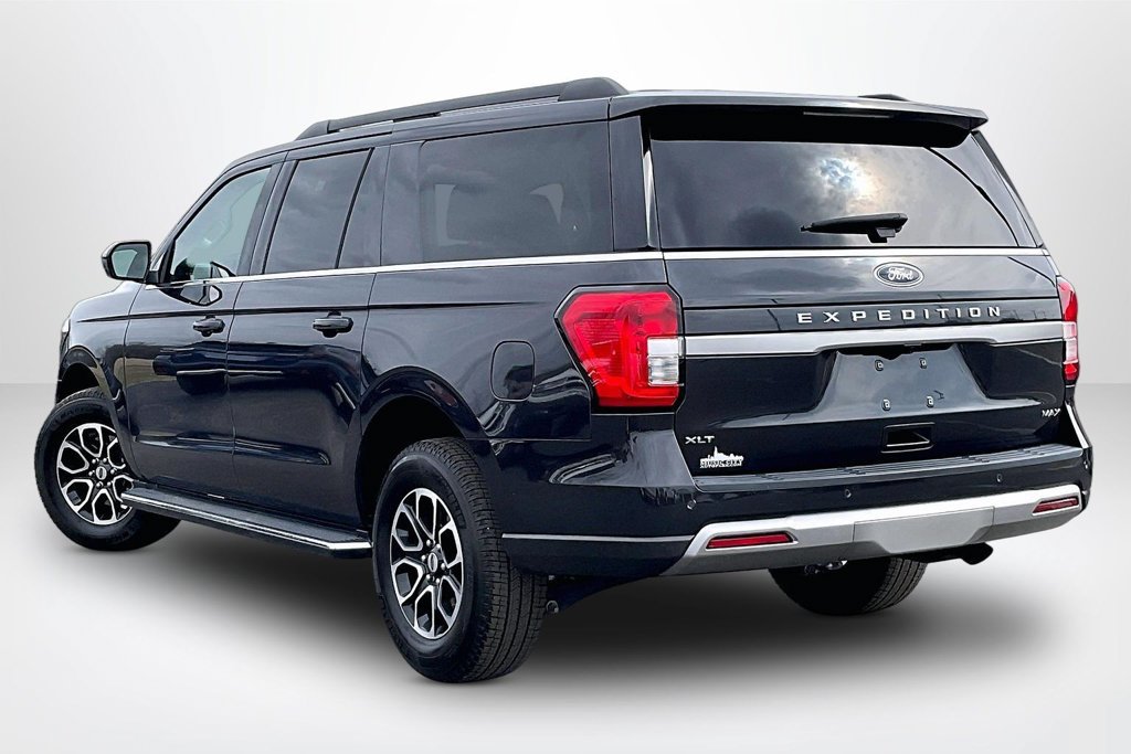Used 2022 Ford Expedition Max XLT RWD image 5