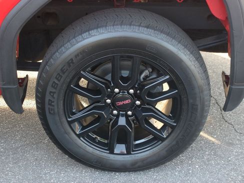 Used 2022 GMC Sierra 1500 Elevation AWD/4WD image 39