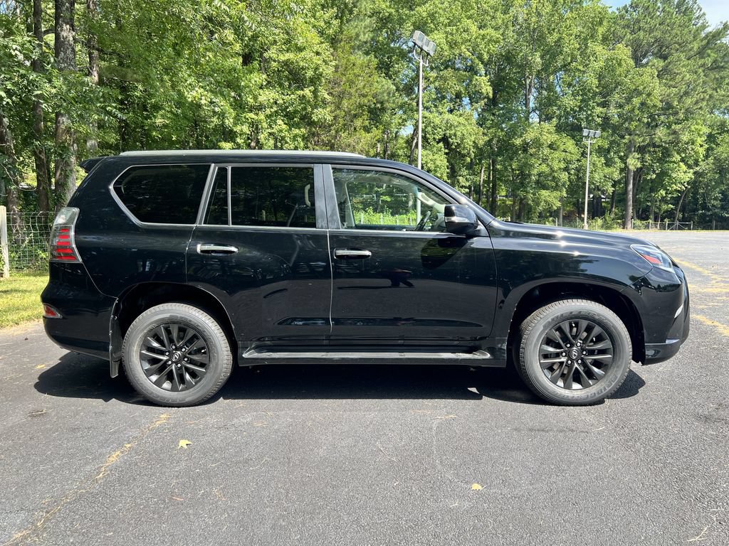 Used 2021 Lexus GX 460 Premium w/ Premium Package AWD/4WD image 2